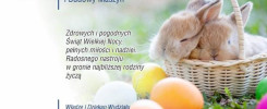 Dwa króliczki w koszyku, pisanki, trawa. Kontekst: życzenia świąteczne od Wydziału Mechatroniki i Budowy Maszyn.
